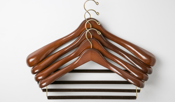 Hanger Project Medium Tie Rack - Walnut/Brass Pegs
