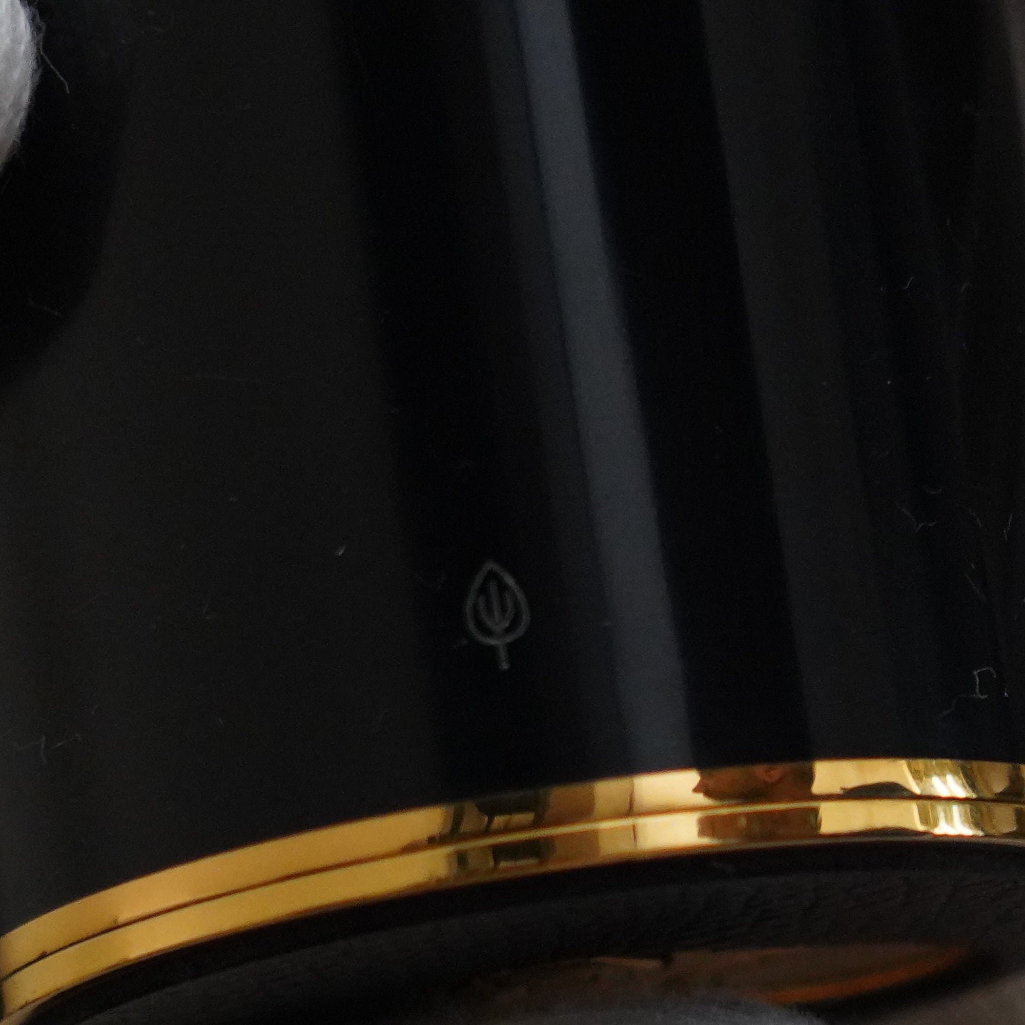 Vintage 1980 S.T. Dupont 18k Unique Cylinder Gold Plated Black Lacquer Dual Flame Table Lighter