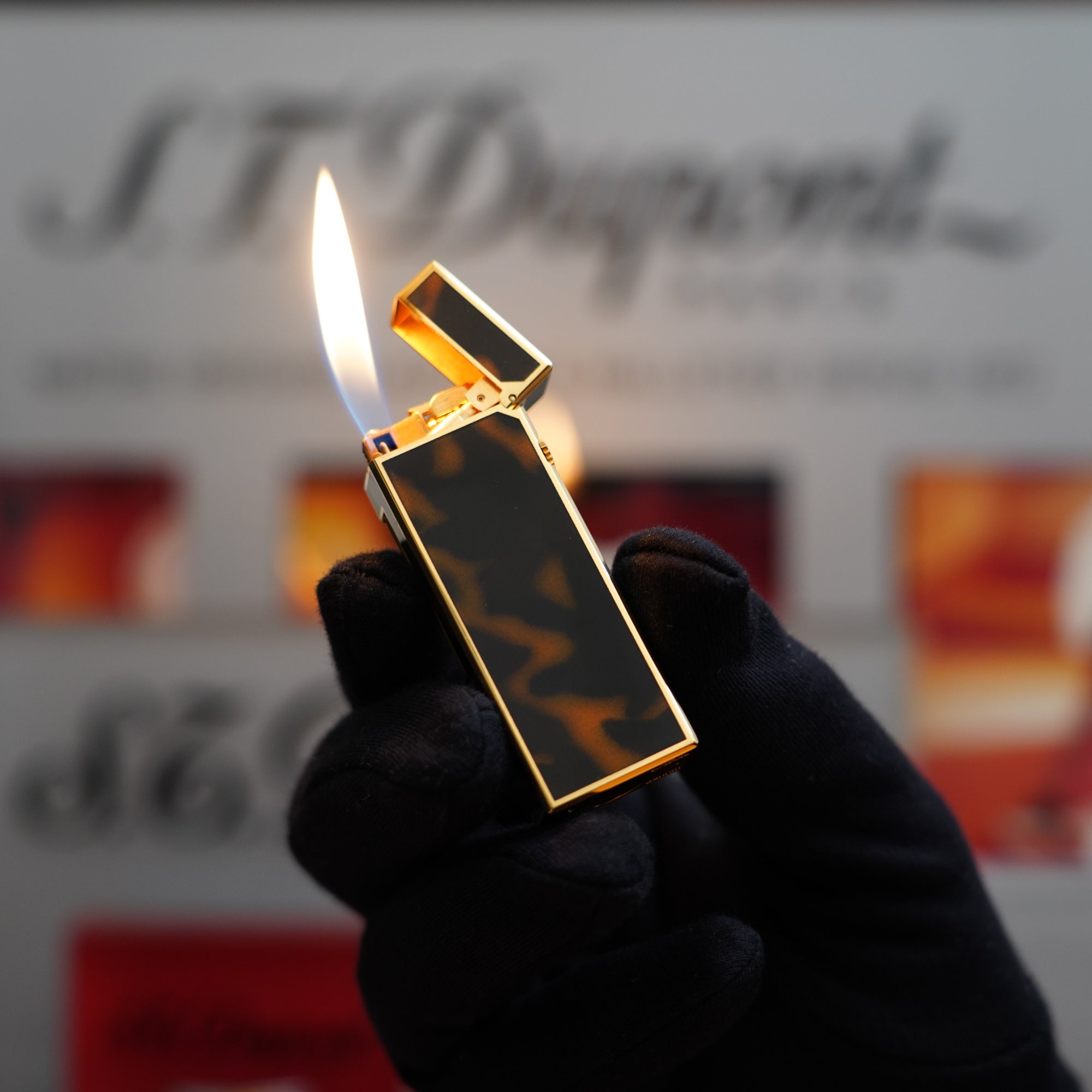 Vintage 1980 Dunhill Rollagas 24k Gold Plated iconic Tortoiseshell Lacquer Lighter