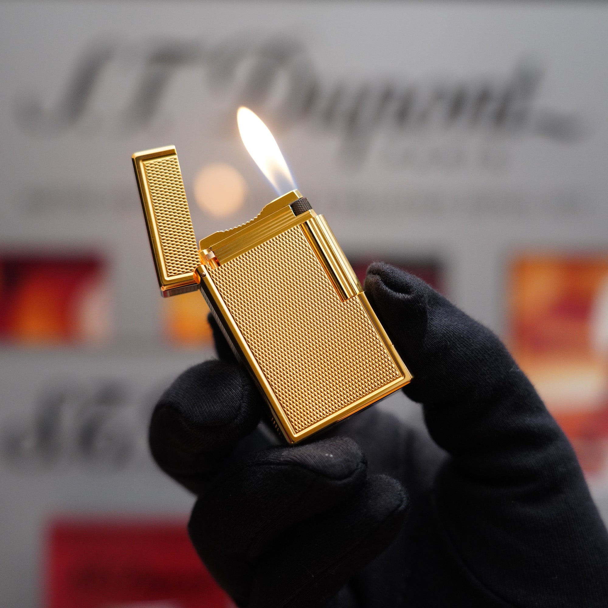 Vintage 1980 St Dupont 24k Gold Plated Ligne 1 Fine Hobnail Pattern Lighter Grain D`Orge Lighter