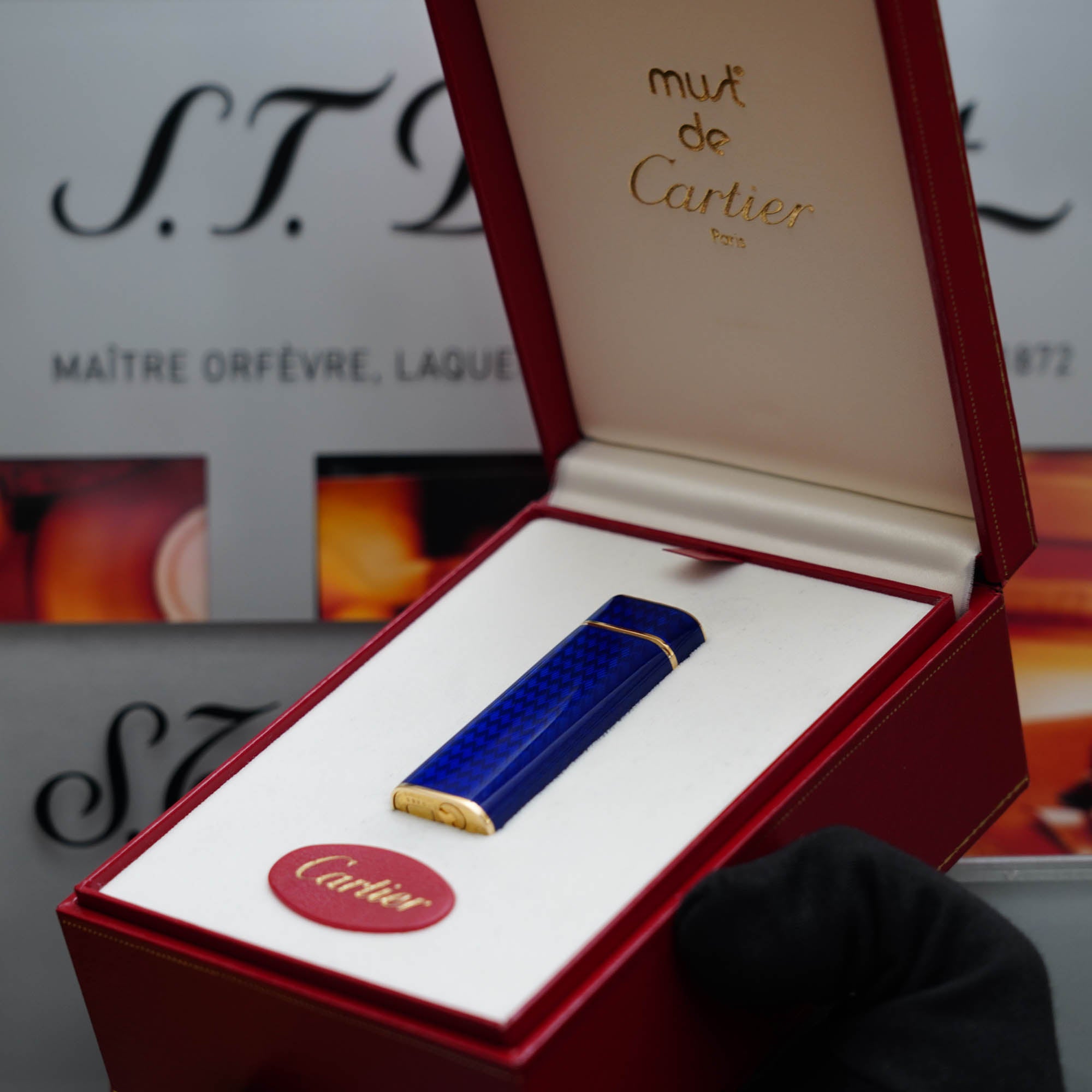 Vintage 1970s Cartier Solid 18k Gold Blue Smalto Extremly rare Lighter