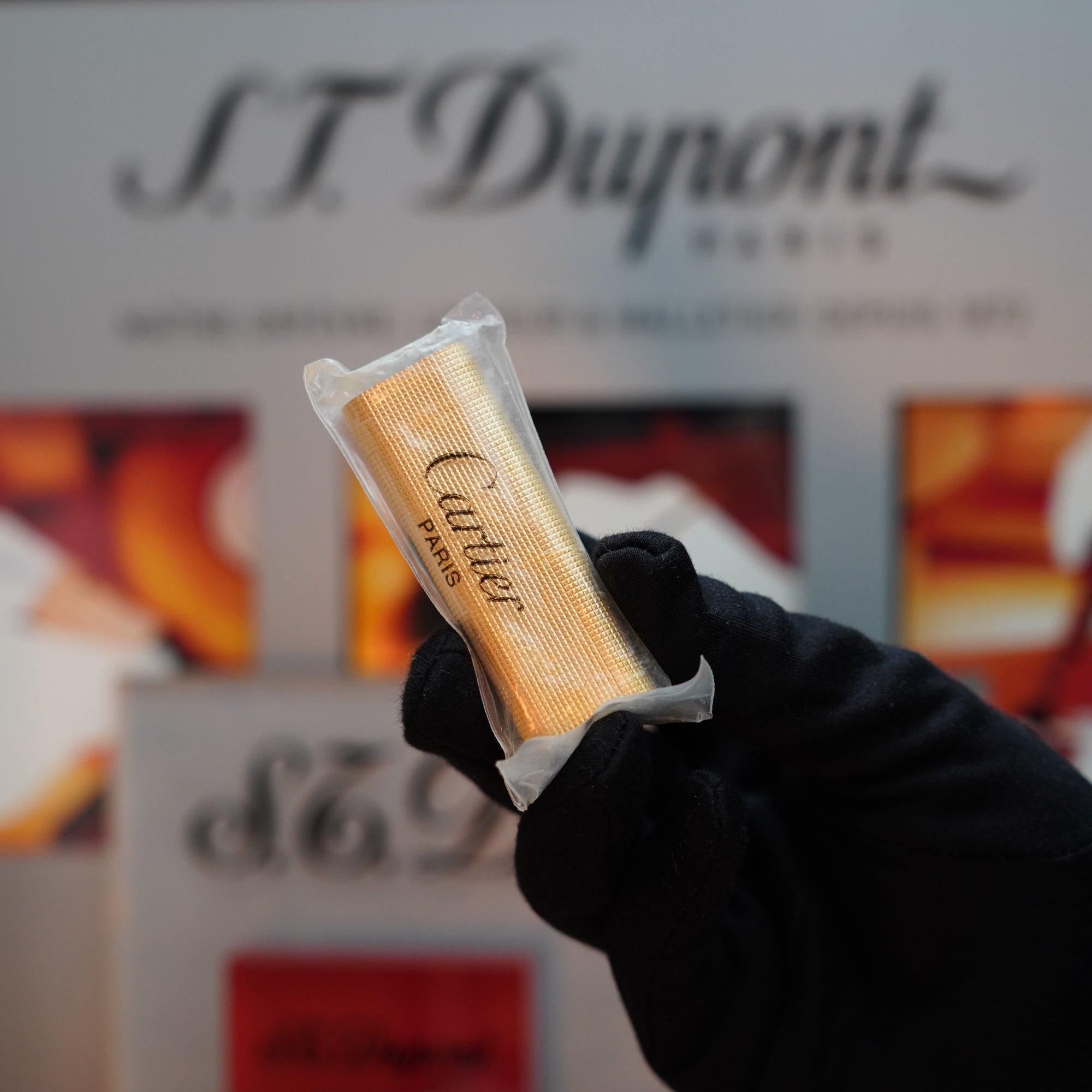 Vintage 1980 Cartier Dots 24k Gold Finish Le Must Factory Sealed Light