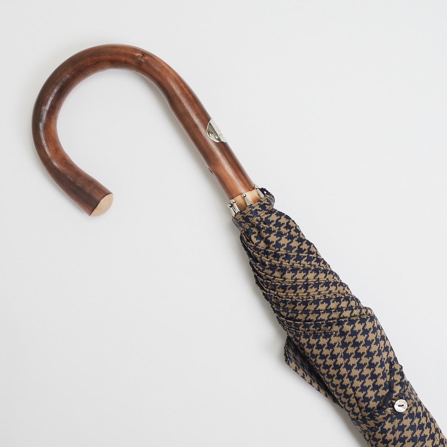 Maglia Francesco Houndstooth Canopy with Chestnut Handle